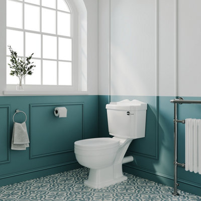 Traditional Classic Close Coupled WC Toilet with Cistern, Handle & Seat - 855mm x 490mm