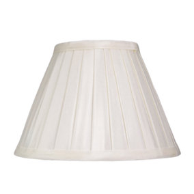 Traditional Classic Cream Faux Silk Pleated Inner Lined Lamp Shade - 8