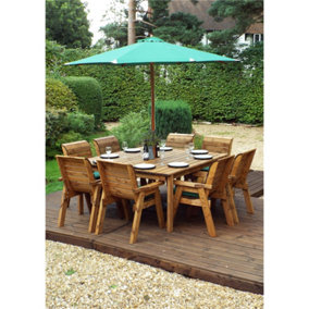 Traditional Eight Seater Table Set with 8 x Green Chair Cushions, 1 x Green Parasol & Base & 1 x Cushion Storage Bag