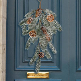 Traditional Fir Tree Door 55cm Christmas Swag