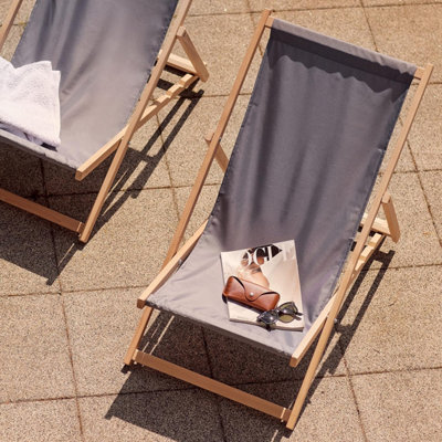 Traditional Folding Wood Deck Chairs Set of 2 - Adjustable Deck Chair for Beach/Garden - Seaside Lounger with Grey Canvas Fabric