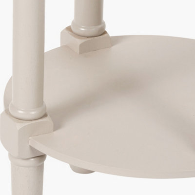 Traditional Round Wood Round Accent Table with Bottom Shelf