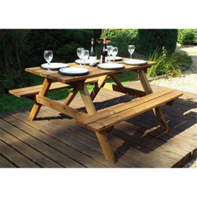 Traditional Six Seater Picnic Table