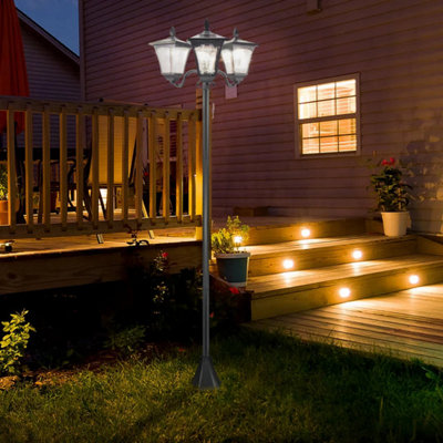 Traditional Victorian Style 3 Way Head Outdoor Garden Solar Post Lamp