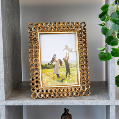 Traditionally Styled Shiny Rustic Gold Resin Picture Frame with Looping ...