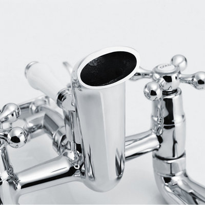 Trafford Victorian Bath Shower Mixer & Basin Mono Mixer Tap Chrome - 4