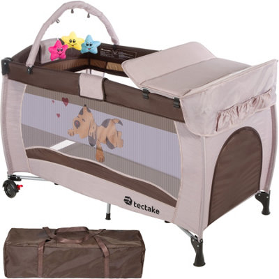 Travel Cot Dog 132x75x104cm with changing mat, play bar & carry bag - brown