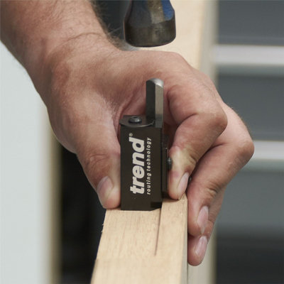 Trend C/CHISEL Corner Chisel Quick Lock Face Hinge Recess Square Off Jig Tool