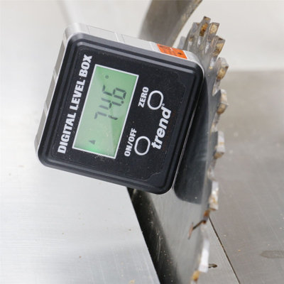 TREND DLB Magnetic Digital Level Box Mitre Table Saw Surface Angle ...