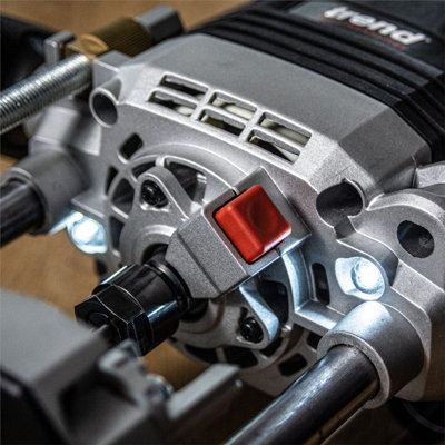 Trend T8ELK 110V 1/2in Trade Router 80mm Plunge Cut 2200W + 6 Piece ...