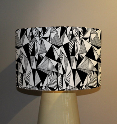 triangles, mosaic pattern. (Ceiling & Lamp Shade) / 45cm x 26cm ...