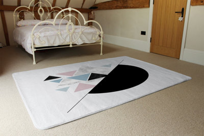 Triangles & Semi Circle Pattern Special Soft Home Rug