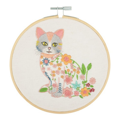 Trimits Cat Embroidery Hoop Kit