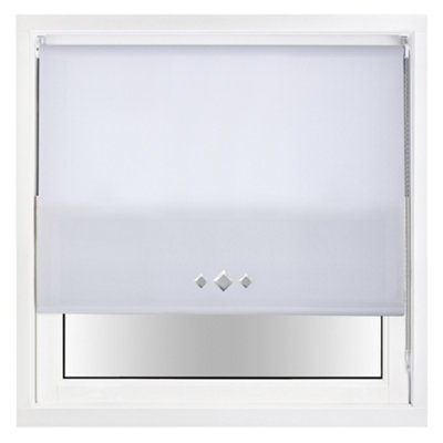 Trimmable Roller Blind with Triple Diamond Chrome Eyelet and Metal Fittings - White Daylight Shade (W)235cm x (L)210cm