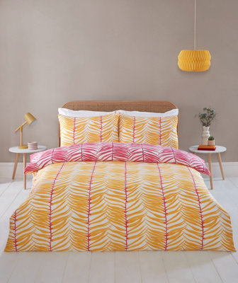 Tropical Trails Polyester Reversible Duvet Cover Set with Pillowcase