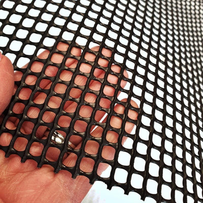 True Products 55% Heavy Duty Extruded Windbreak - 6mm Square Mesh ...