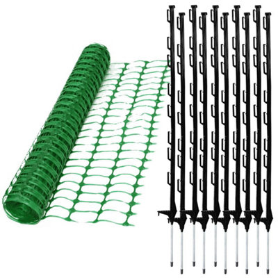 True Products Green 5.5kg Safety Barrier Mesh Fence Netting 1m x 50m & 10 Black Plastic Fencing Stakes