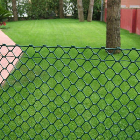 True Products Green Rigid Plastic Mesh Garden Fence - 25mm x 28mm Hexagon Mesh - 0.5m x 5m