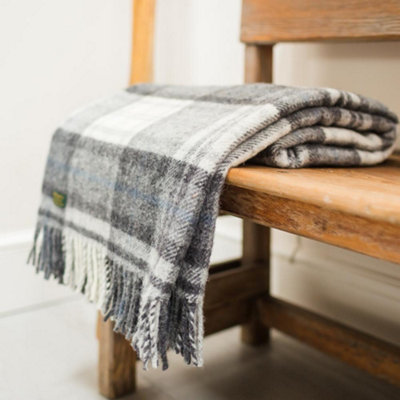 Tweedmill Cottage Check Blanket Throw Grey 150 x 183 cm 100 Pure New Wool Made in the UK DIY at B Q