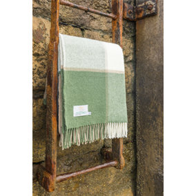 Tweedmill Lifestyle Block Check 100% New Wool Blanket/Throw Olive Green 150 x 183cm Made in the UK