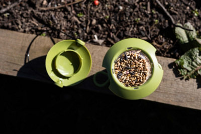 Twist Top Hanging Garden Bird Feeder - 8