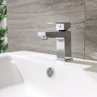 Tyne Basin Mono Mixer Tap with Click Waste Chrome