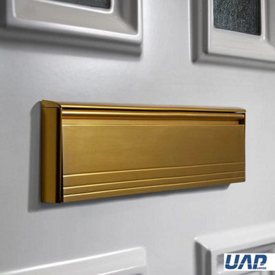 UAP 12