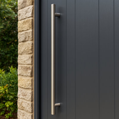 UAP 316 Stainless Steel Straight Door Pull Handle 600mm for External Doors