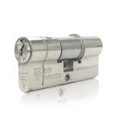 UAP Euro Cylinder Lock - 3 Star Kitemarked Euro Lock Cylinder - Suitable for All Door Types - 100mm - 50/50- Polished Chrome Price Comparisons | Compare The Build