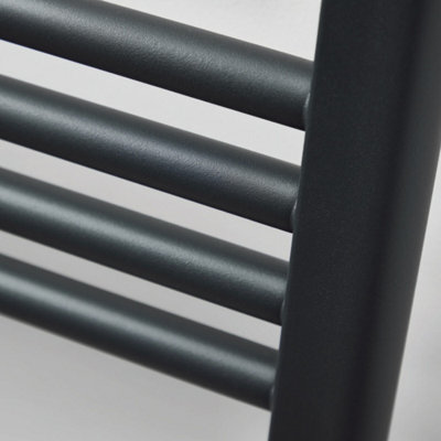 UK Home Living Avalon 22mm Straight Towel Rail 400mm x 1000mm - Black