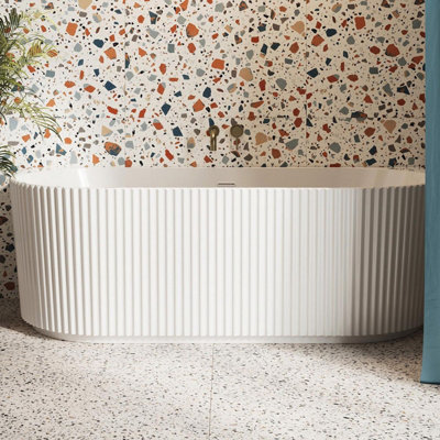 UK Home Living Avalon Fluted Back To Wall Bath 1700x800mm inc. White Waste and Chrome Wall Mounted Bath Filler