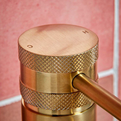 UK Home Living Avalon NEW RANGE OFFER PRICE Core Mono Basin Mixer Brushed Brass - 3