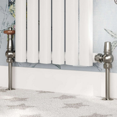 UK Radiators 1/2BSP 15mm Angled Pewter Traditional Thermostatic ...