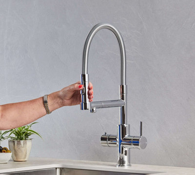 UKB 3-in-1 INSTANT BOILING WATER FELXI HOSE TAP CHROME