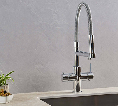 UKB 3-in-1 INSTANT BOILING WATER FELXI HOSE TAP CHROME