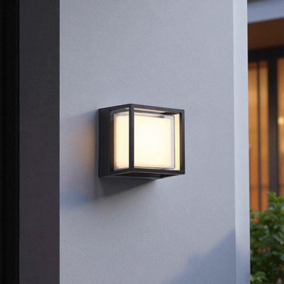 UltraBeam Black 7 Watt Square Outside LED Wall Light - IP65 Rated ...