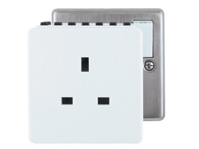 Uni-Com 55303 24-Hour 7-Day Electronic Timer UNC55303