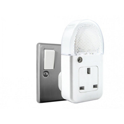Uni-com Plug-through Night Light Multi Colour (One Size)
