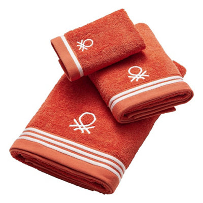 United Colors of Benetton Set of 3 Bath Towel 100 Cotton Red