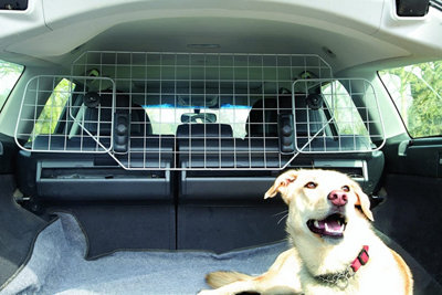 Universal Mesh Dog Guard Headrest Mount for Car - Adjustable Pet Barrier