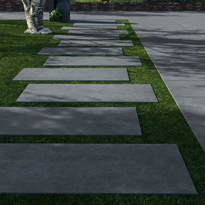 Urban Matt Anthracite Concrete Effect Porcelain Outdoor Tile Pack of 10 Tiles 5.4m² (L)600mm (W)900mm