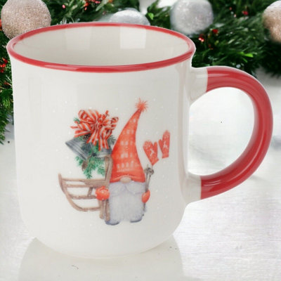 URBN-CHEF 200ml Set of 4 Xmas Christmas Gnome Design Small Porcelain Mugs Coloured Handles