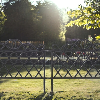 URBN GARDEN Height 34cm 5pc Pack of 3 Black Decorative Garden Border Lattice Trellis Fence Outdoor Panels