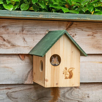 URBNGARDEN 28cm Depth Squirrel House Wooden Shelter Hanging