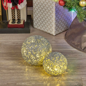 URBNLIVING 2 Pcs LED Light Up Christmas Balls Silver with Glitter Ornament Warm Fairy Lights Home Decor