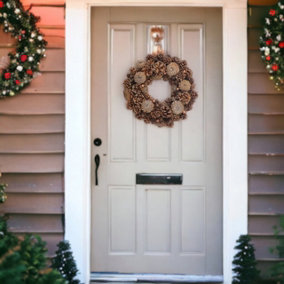URBNLIVING 34cm Festive Christmas Wreaths Decorative Pine Cone Door Flower Ornaments Brown