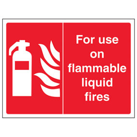 Use On Flammable Liquid Fires Sign - Rigid Plastic - 200x150mm (x3)