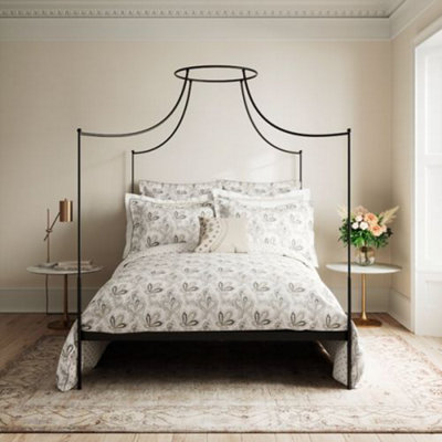 V&A Aarya Duvet Cover King Size Ivory & Slate