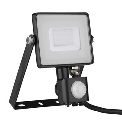 V-TAC 30W Waterproof LED Floodlight with Motion Sensor and Samsung Chip - 2550 Lumens