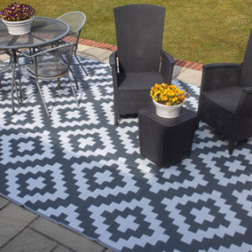 Valiant Outdoor Large Waterproof Rug for Gardens, Patio and Decking - Geometric Grey - 2.7m x 1.8m